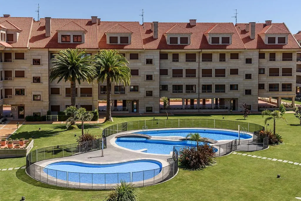 Apartamentos La Toja-1